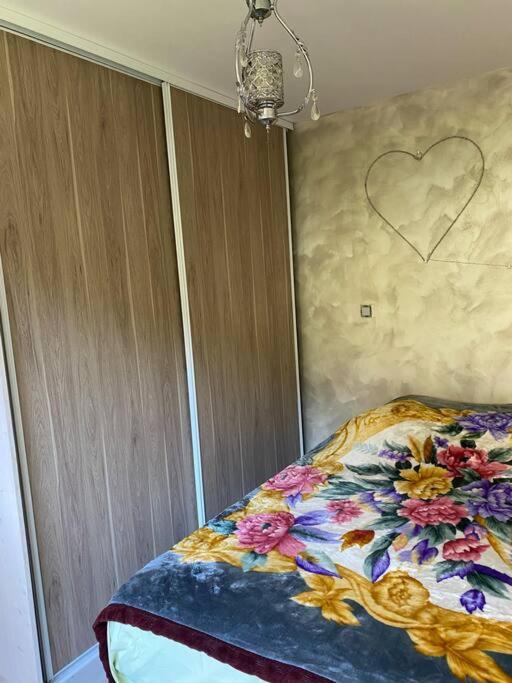 Charmant Appartement Entre Lacs Et Montagnes ! Culoz Extérieur photo